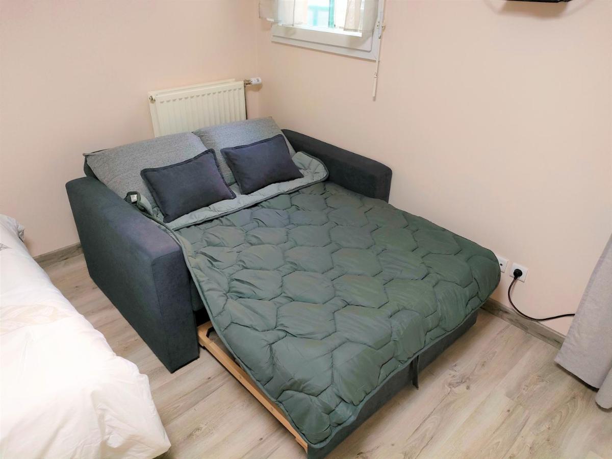 Lovely Flat Nearby Paris Fully Redone With Free Parking On Premises And Balcony กลีชี ภายนอก รูปภาพ